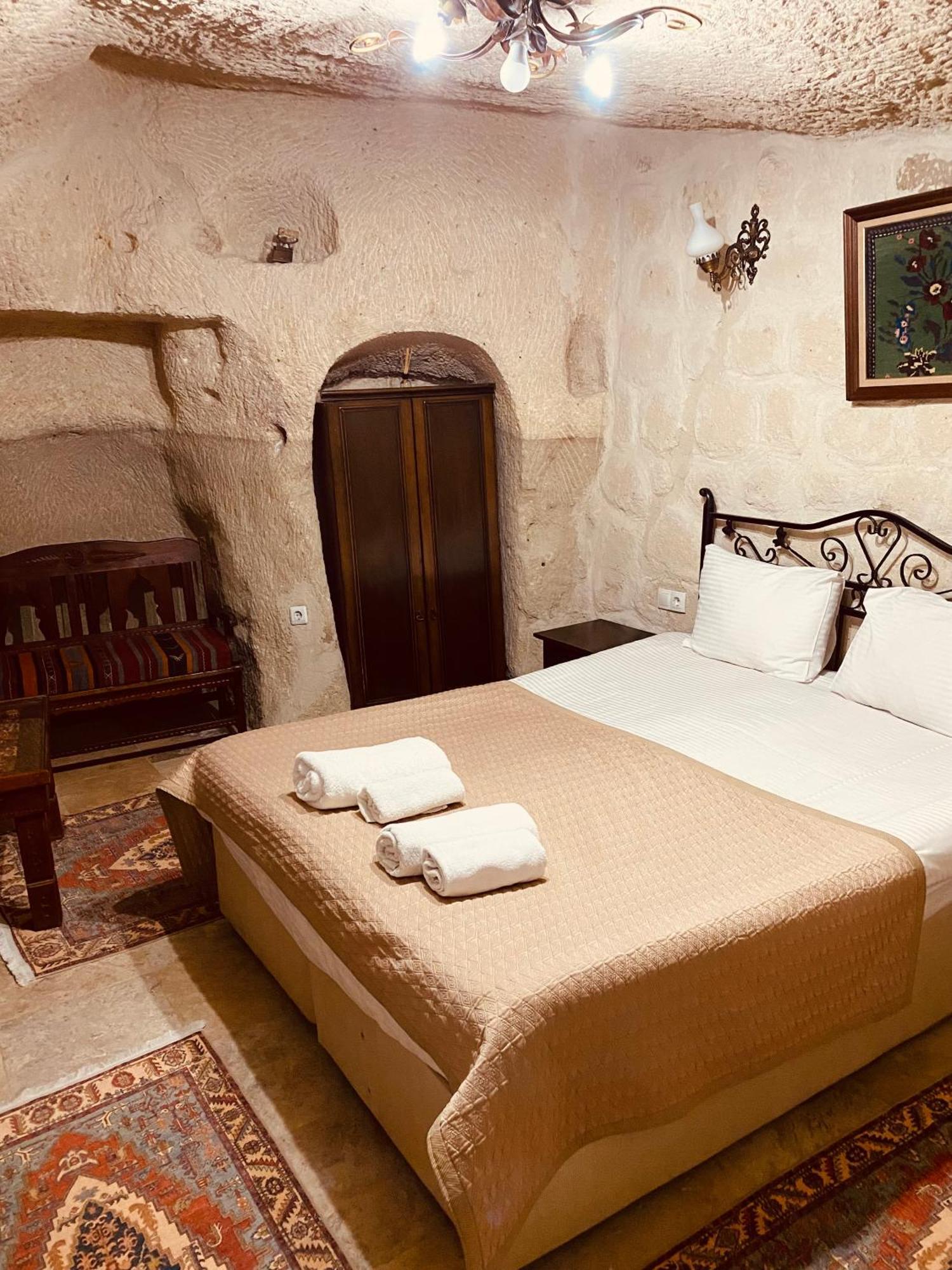 Turquaz Cave Hotel Гьореме Екстериор снимка