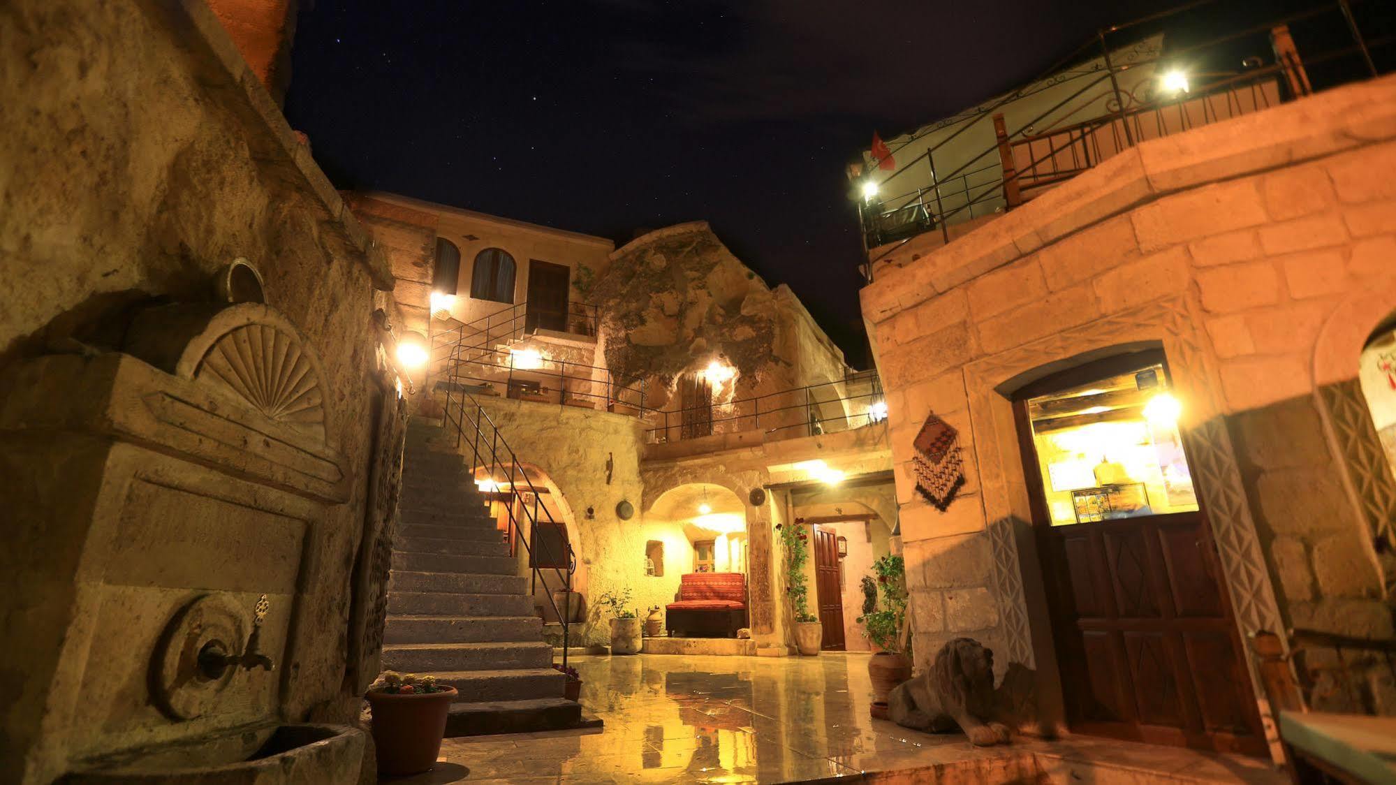 Turquaz Cave Hotel Гьореме Екстериор снимка